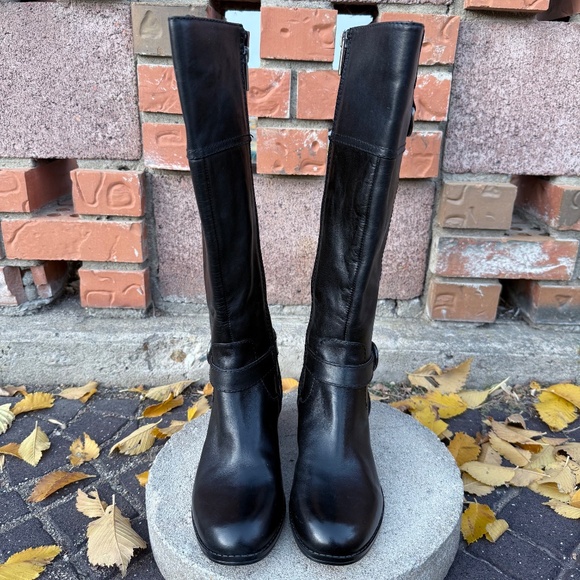Y2K Classic black knee high leather riding boots - Picture 4 of 14